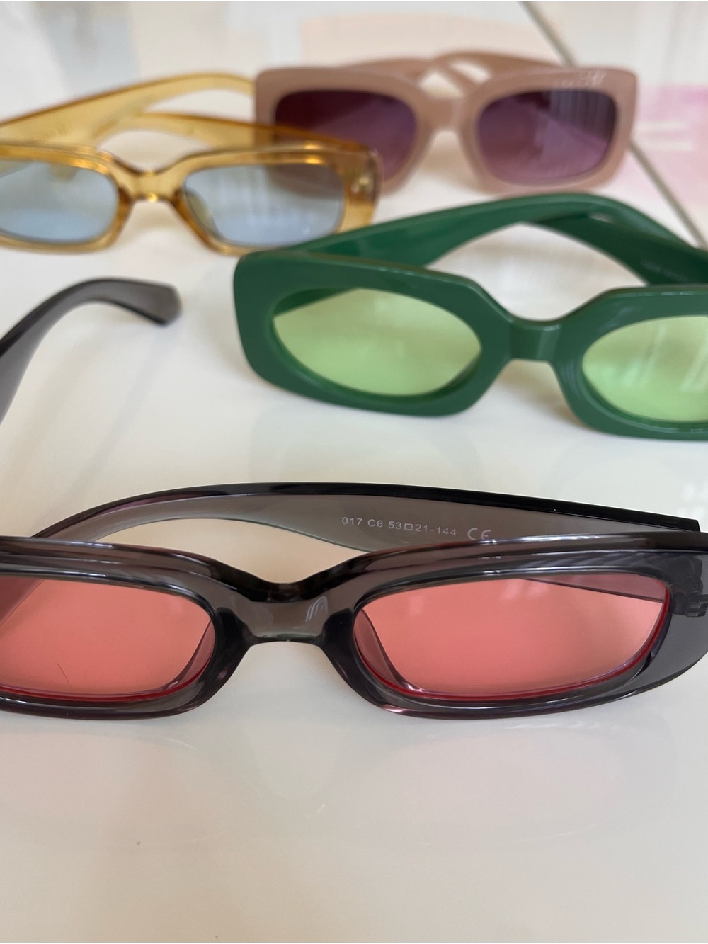 Stylish 4 pairs of Cat-Eye Women's Sunglasses -